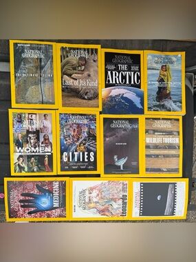 National Geographic Magazine-2019 set (11 of 12 issues) set